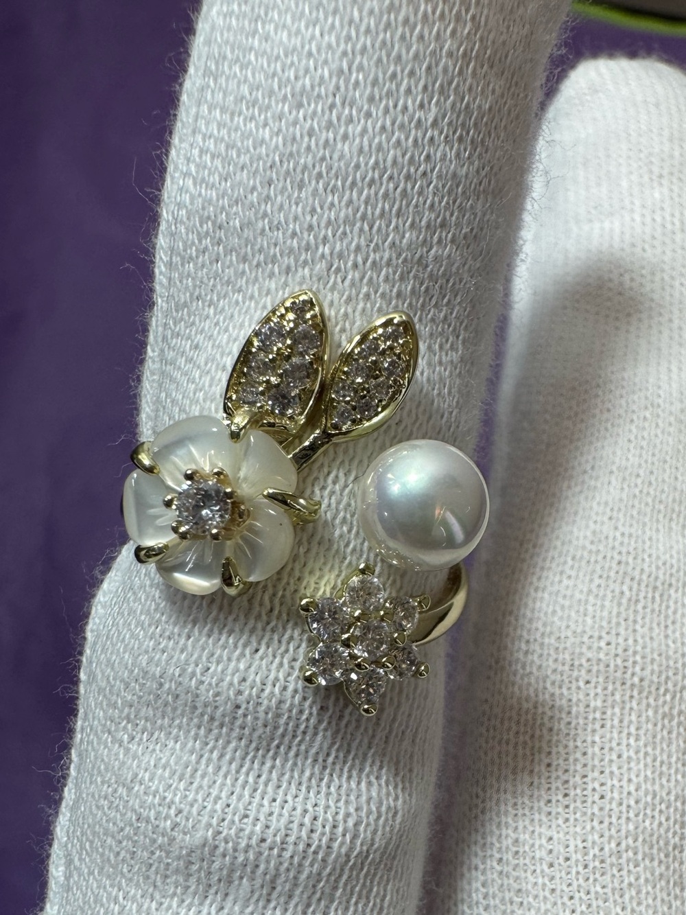 Melinda Maria Gold Floral Pearl Diamondette Ring- 6
